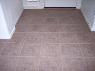 Ceramic tile floor in Mesa Arizona after being cleaned with both the tile and grout looking good as new