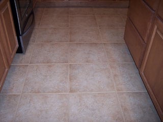 This new-looking kitchen in Mesa Arizona was actually just cleaned by Desert Tile and Grout